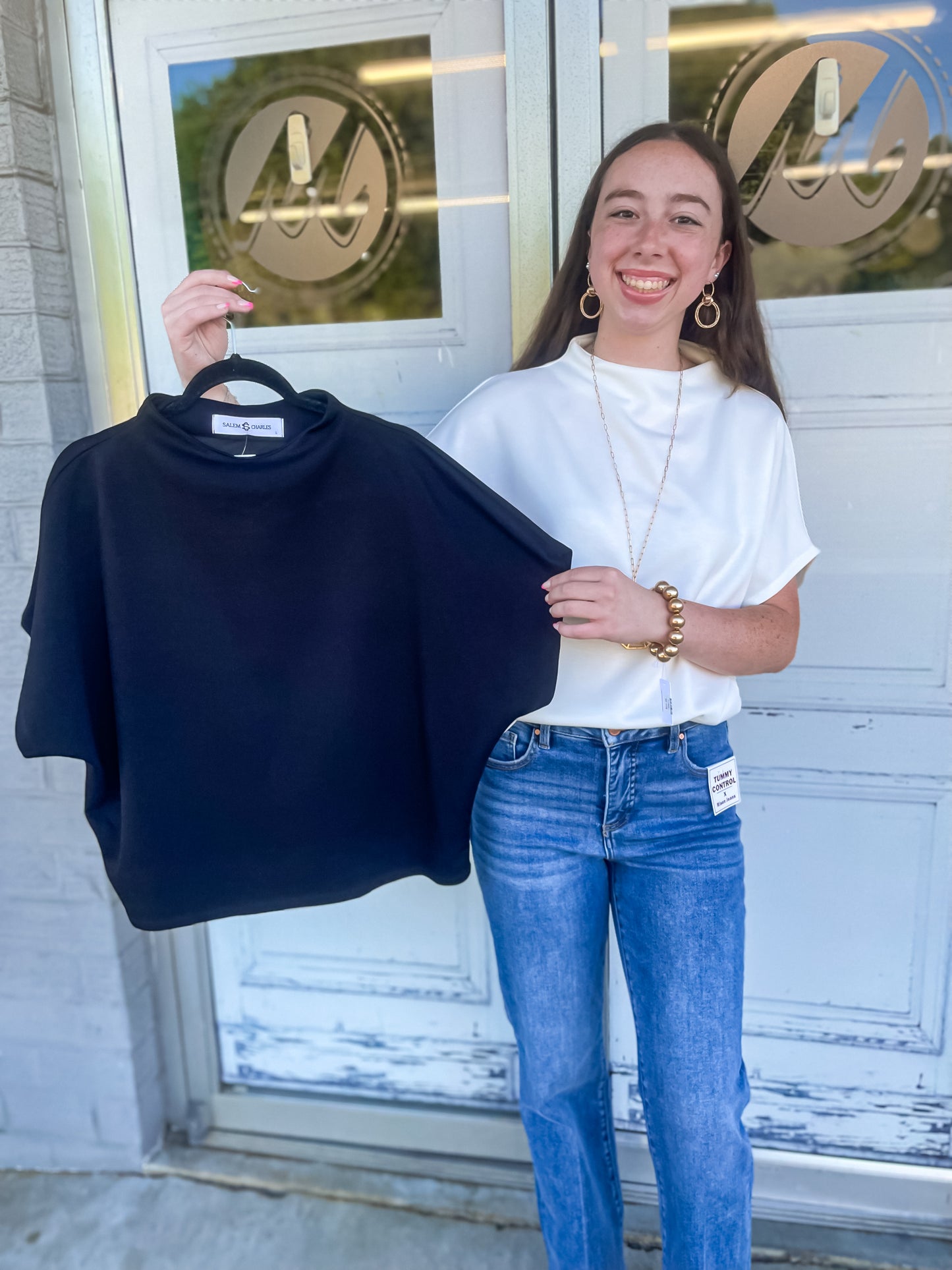 Anora Top