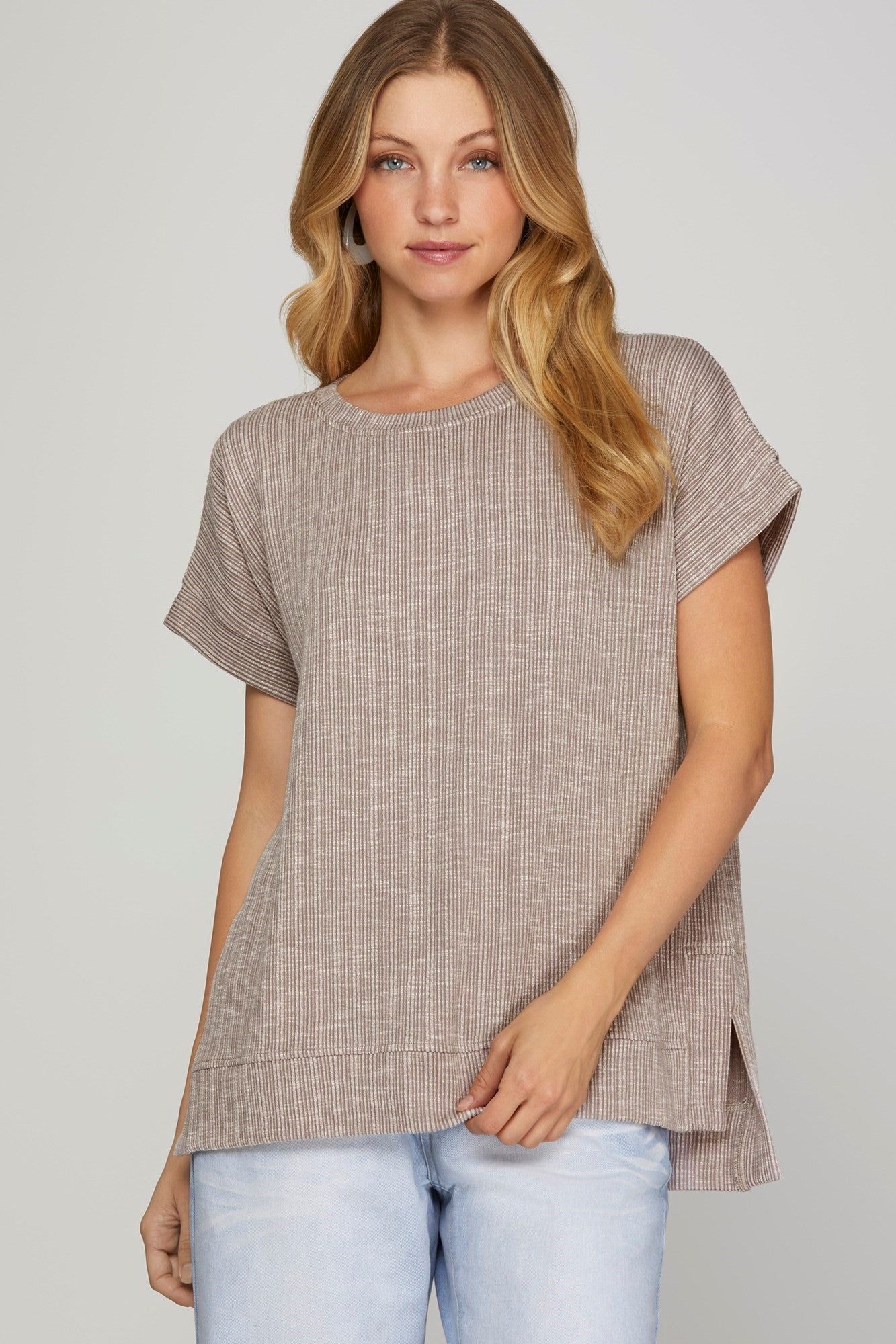 A mocha grey short sleeve ribbed knit top 