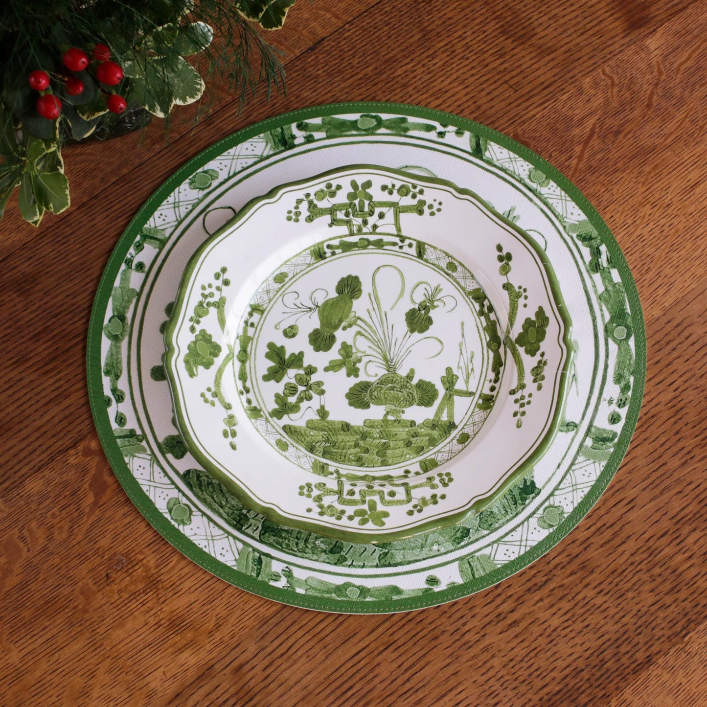 VIDA Faenza 11" White and Green Dinner Plate - Set of 4