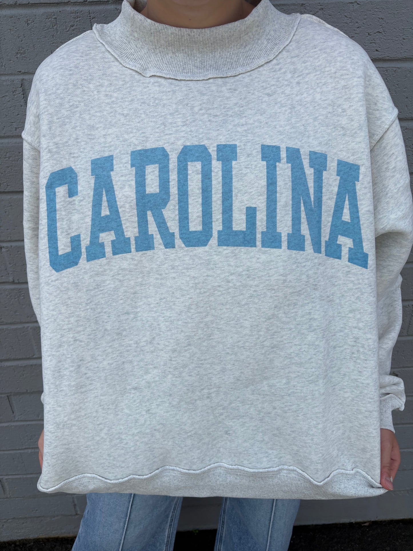 CAROLINA Reversible Mock-Neck Pullover