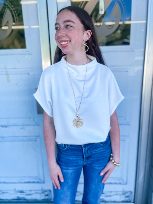 Anora Top