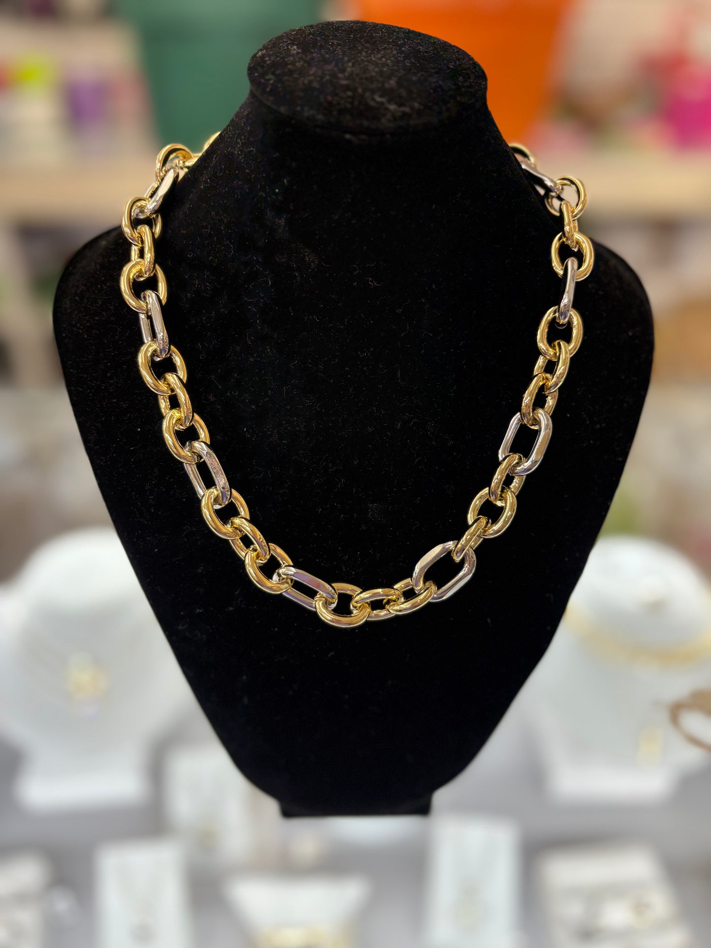 Magnetic Closure Chain Link Necklace