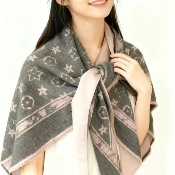 Printed Triangle Scarf/Wrap